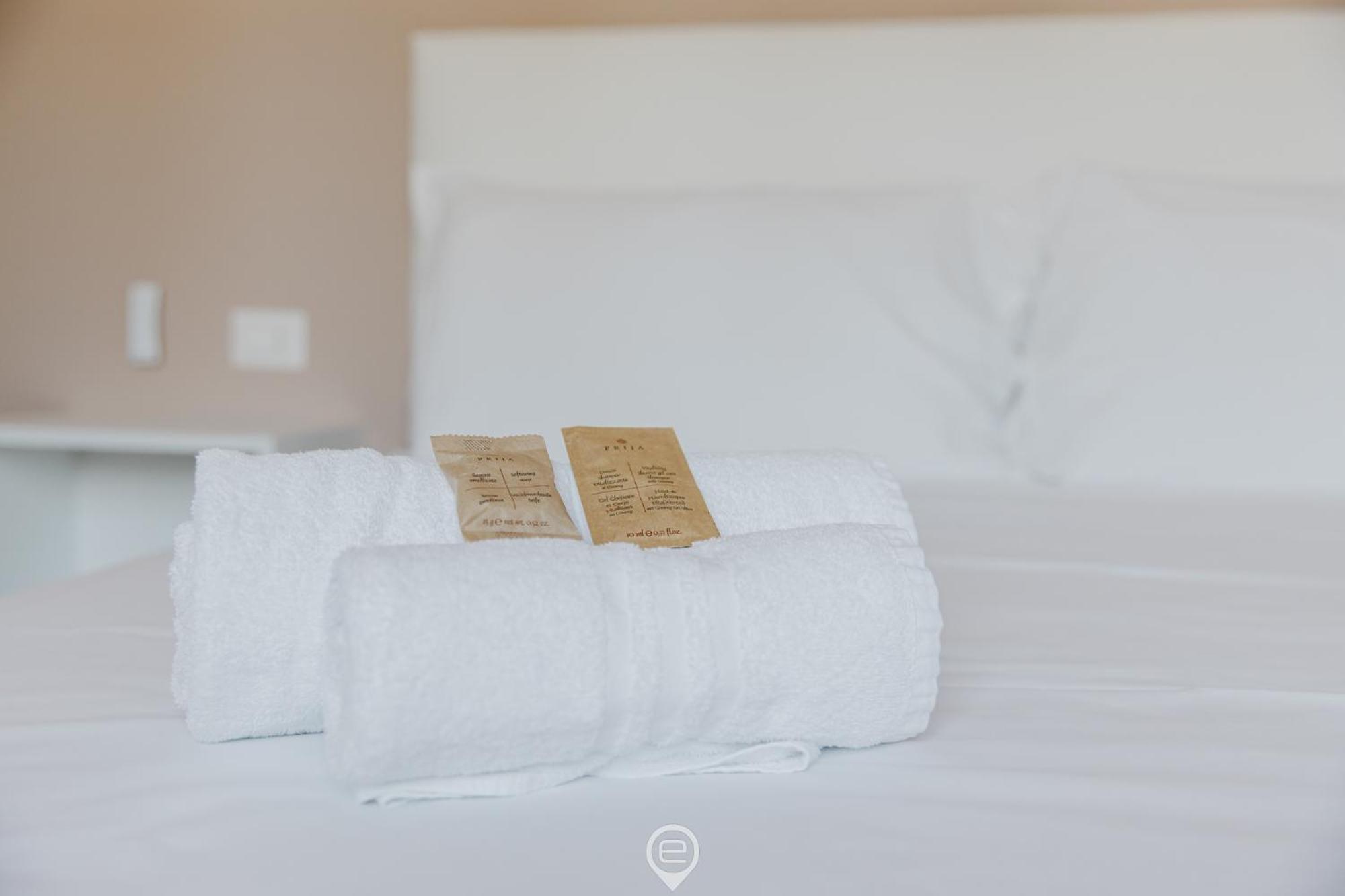 House Adele Hotel Villa San Pietro Ngoại thất bức ảnh